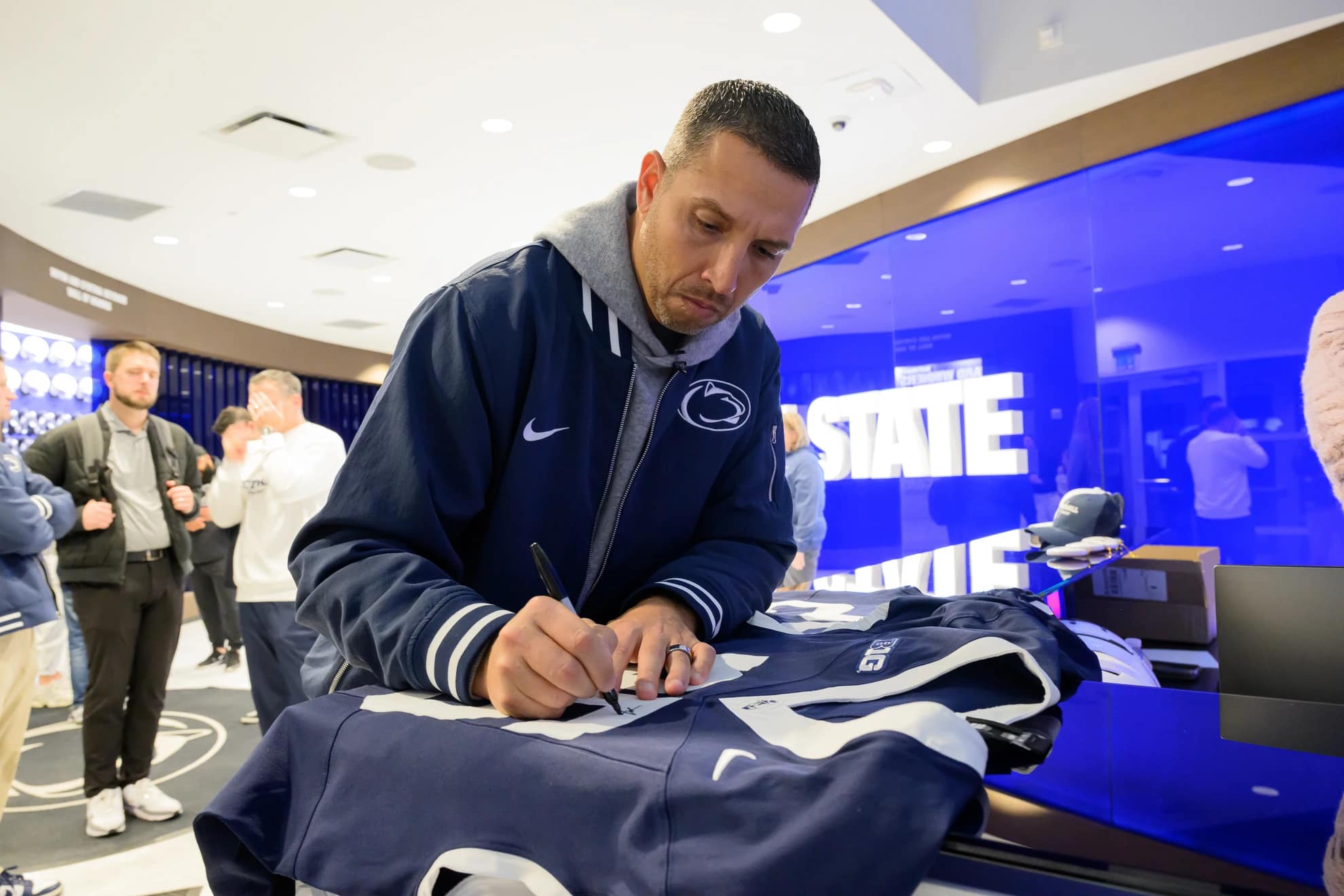 Coach Campbell Signed Penn State Jersey